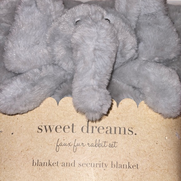 Security blanket - Picture 2 of 2